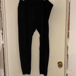 Black leggings